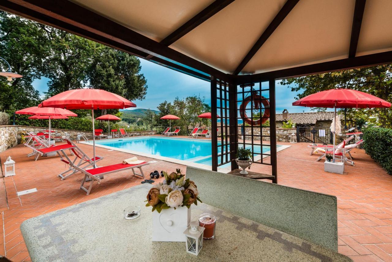 סנטה לוצ'ה Agriturismo La Ghiraia מראה חיצוני תמונה