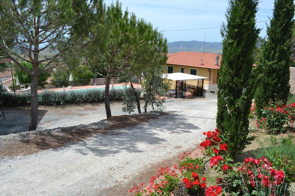 סנטה לוצ'ה Agriturismo La Ghiraia מראה חיצוני תמונה