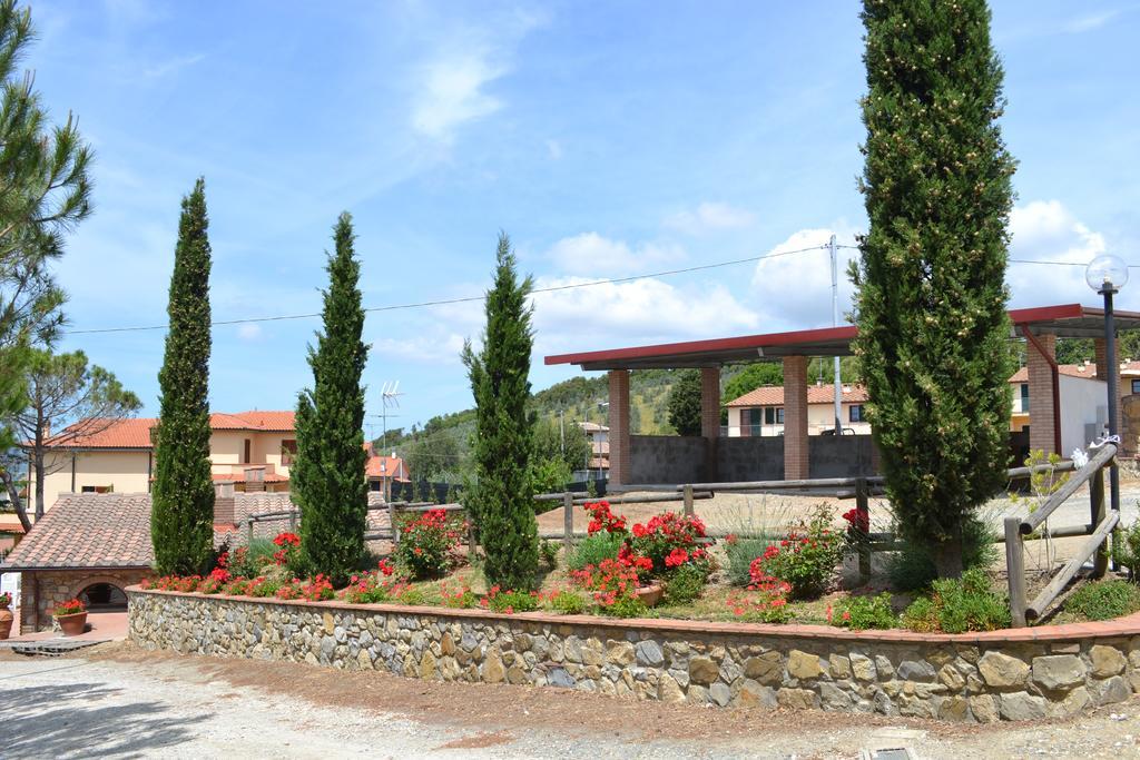 סנטה לוצ'ה Agriturismo La Ghiraia מראה חיצוני תמונה